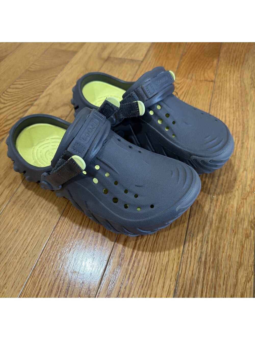 Size 5 Men’s/ Crocs Echo Gum RO Clog Black Women’s Size 7